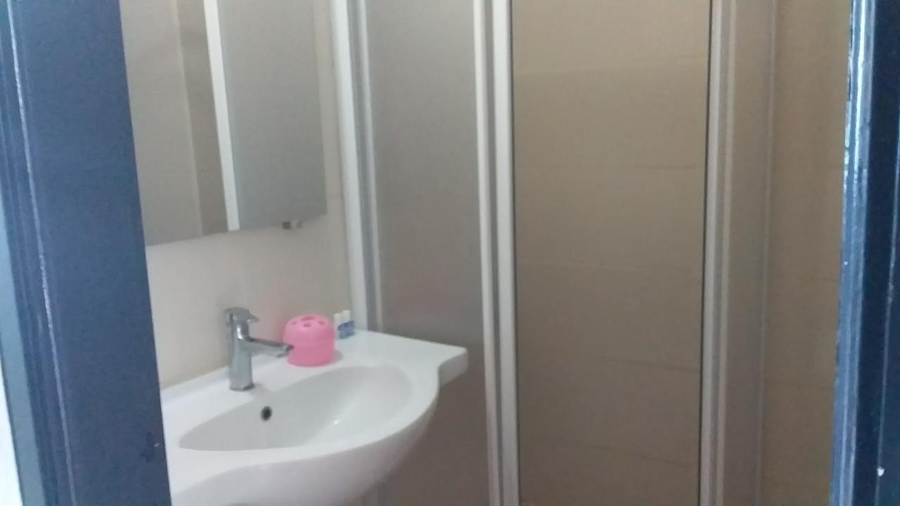 Hotel Leon Foca Εξωτερικό φωτογραφία